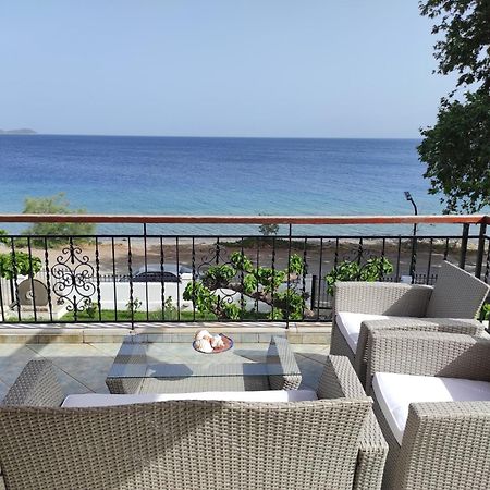 Villa Tas Millstone Seaside House Marathias  Exterior foto